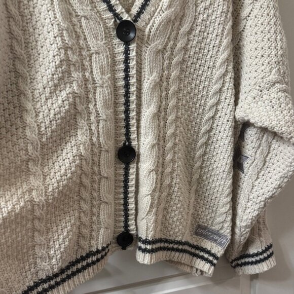 Taylor Swift Folklore Cardigan Size M/L - Picture 6 of 12